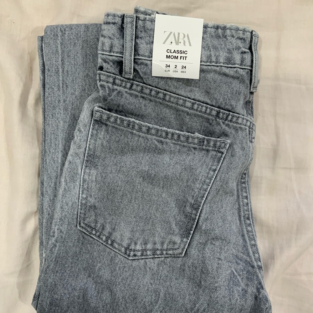 Zara high waisted mom jeans. Washed grey color.